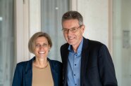 Frau Veronika Ostermeier (stellv. Schulleiterin) Herr Dr. Paul Dosch (Schulleiter)